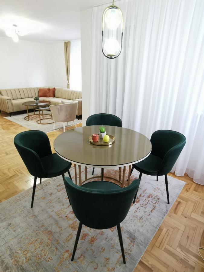 Family Apartment トゥズラ エクステリア 写真